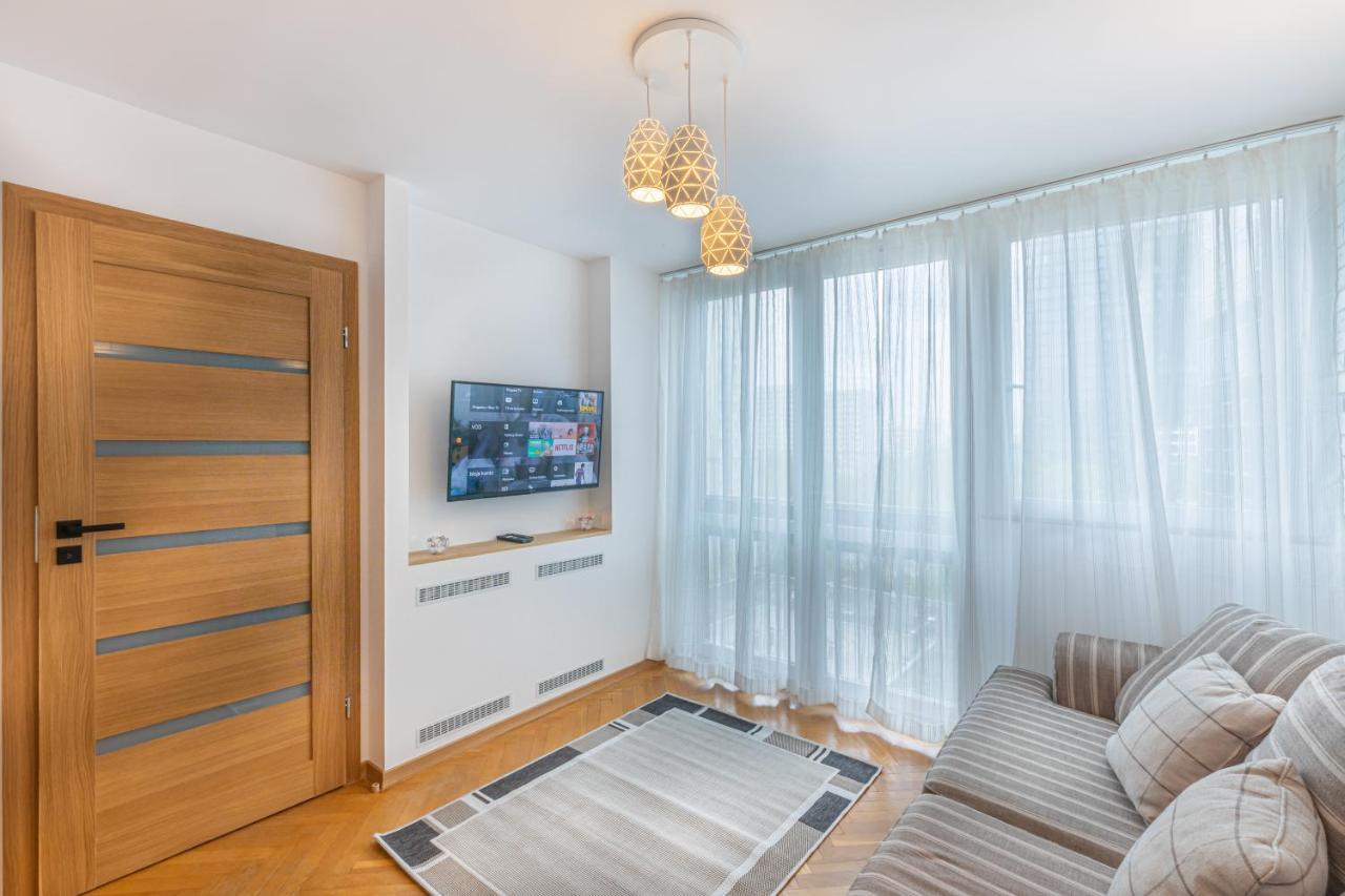 Apartment Strict Warsaw Center - Metro,Free Parking エクステリア 写真