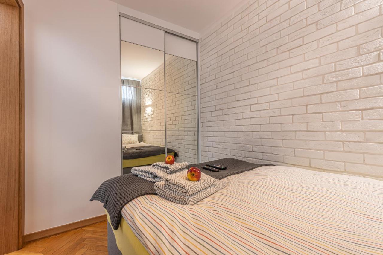 Apartment Strict Warsaw Center - Metro,Free Parking エクステリア 写真